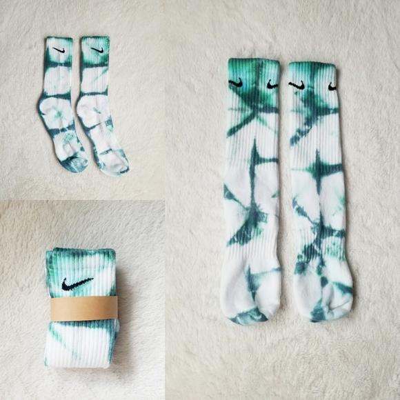 NIKE Socks Custom Aqua Tie dye - Picture 2 of 3